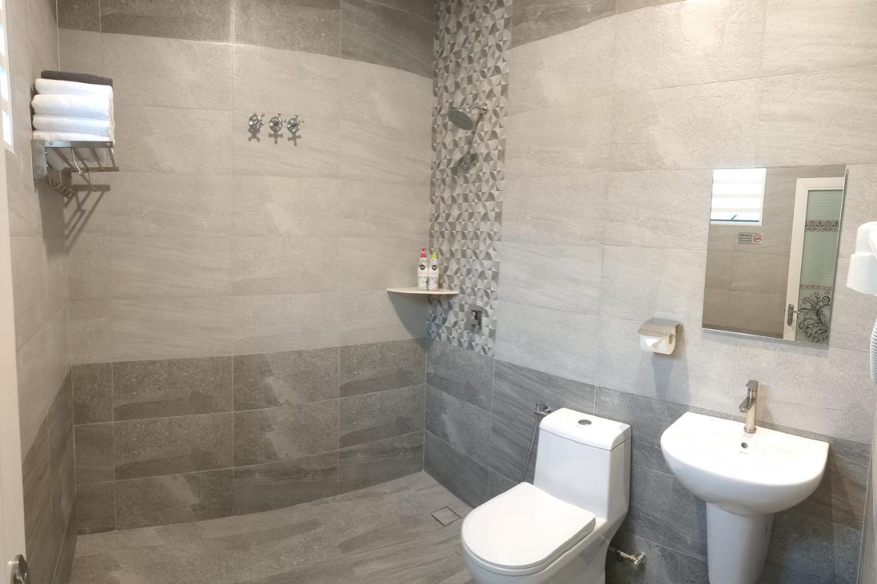 Just Austin Guesthouse Ипох Экстерьер фото